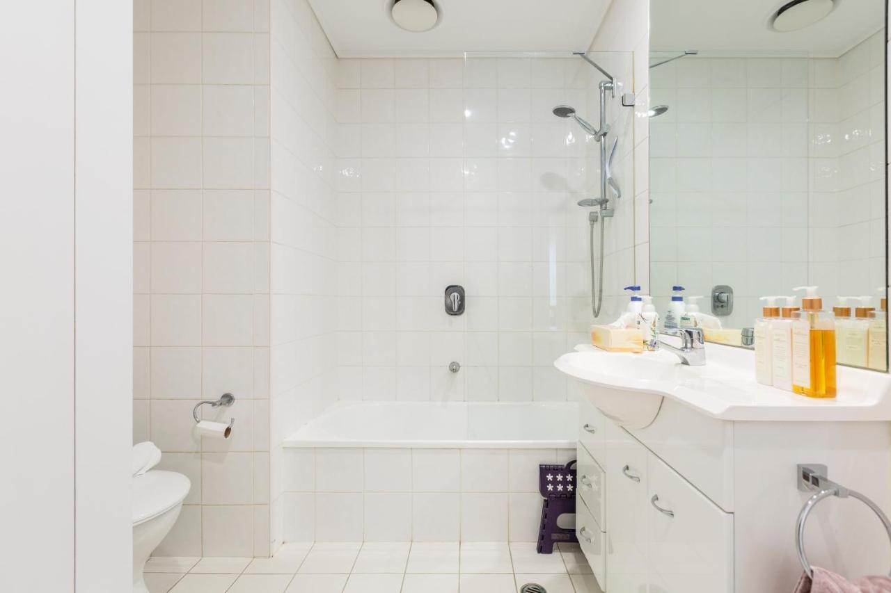 ☆Of Southbank☆Light Filled Apartment☆Huge Private Terrace With City Views☆Parking☆Pool☆Gym☆Wifi Melbourne Ngoại thất bức ảnh